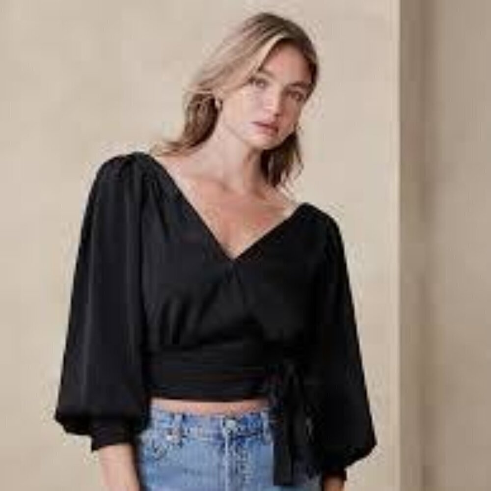 Banana Republic Cropped Wrap Blouse Size 2 NWT $80